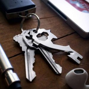 Multifunkciós üvegnyitó